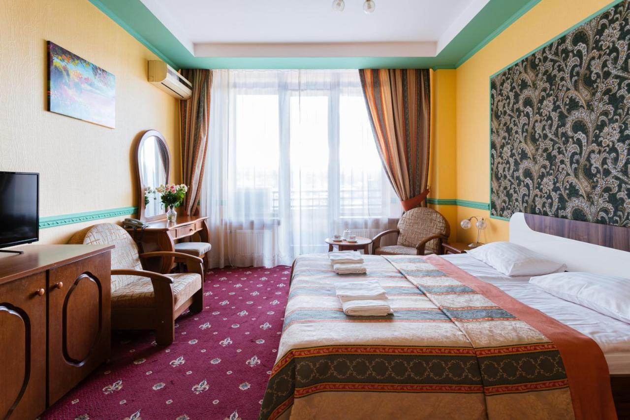 Tiso Apart Hotel Kyiv Eksteriør billede