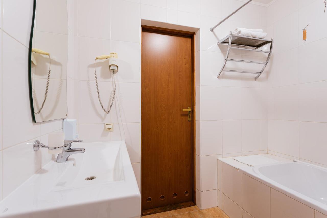 Tiso Apart Hotel Kyiv Eksteriør billede